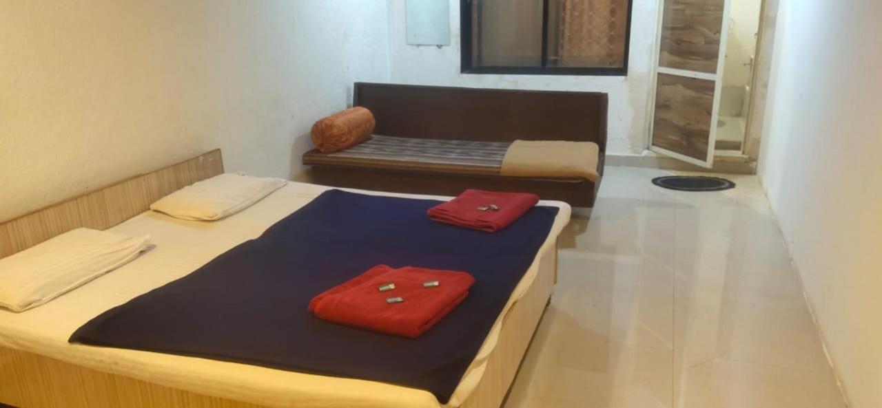 Hotel Hilltone Veg Non Veg Matheran Zewnętrze zdjęcie